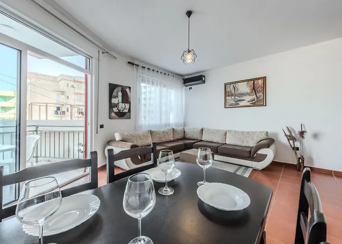 Coastal Comfort By Premium Selection Apartment Durres