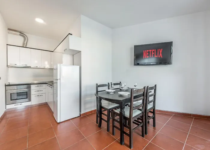 Coastal Comfort By Premium Selection Apartment