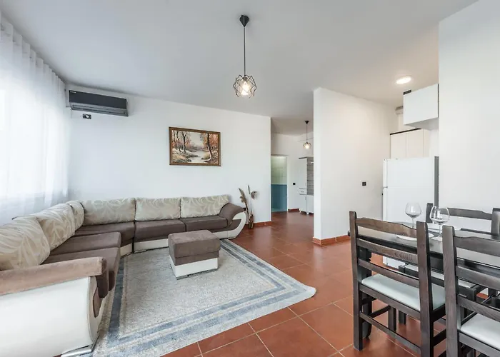 Coastal Comfort By Premium Selection